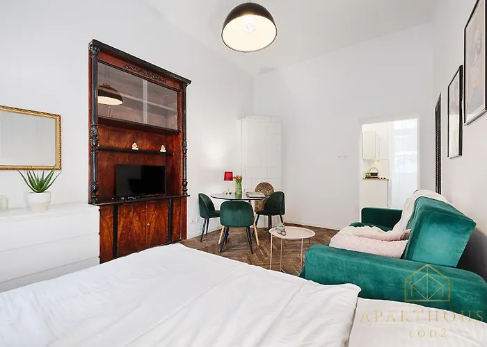 Royal Style Apartment